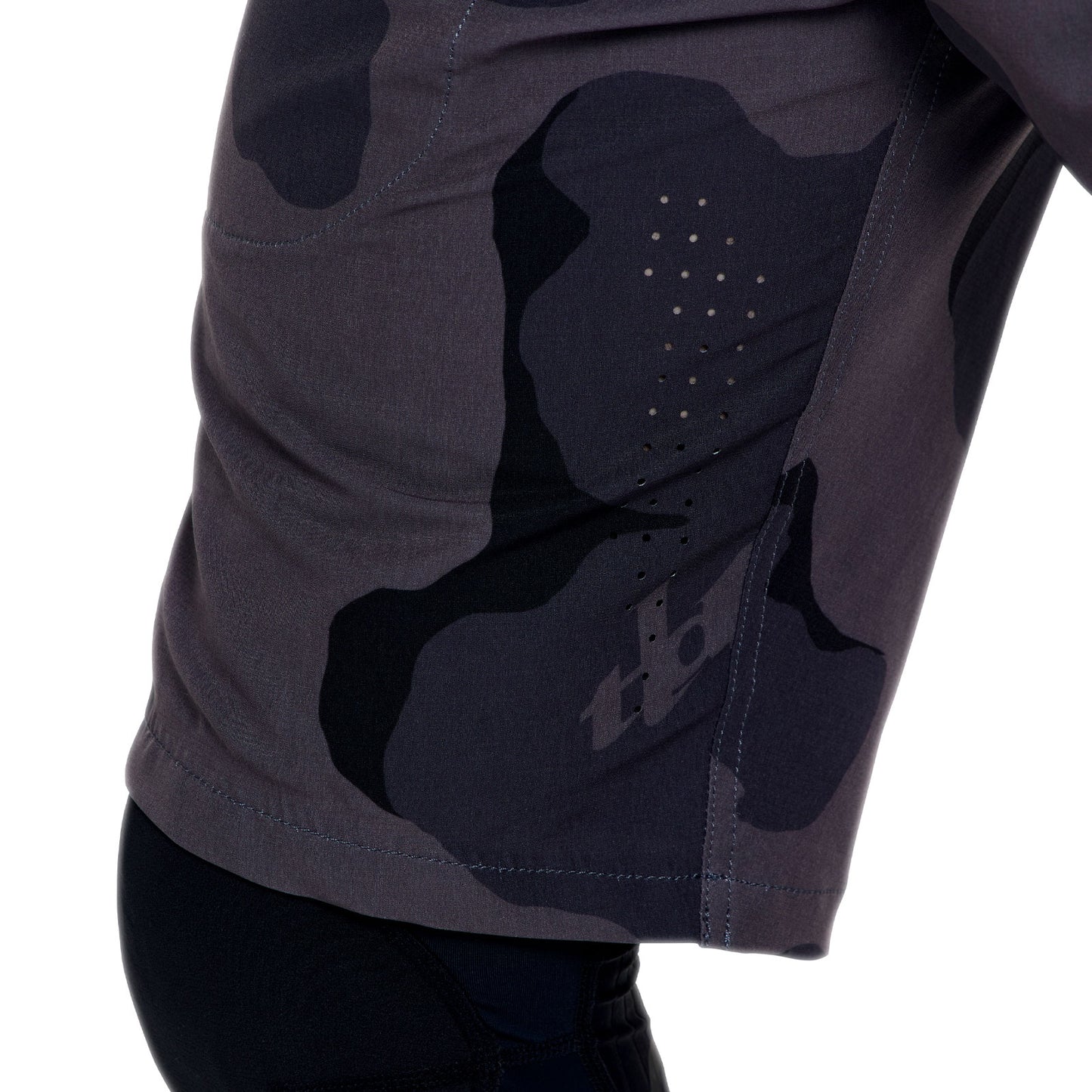 Skyline Pro Short X BN3TH Liner Flow Camo Carbon