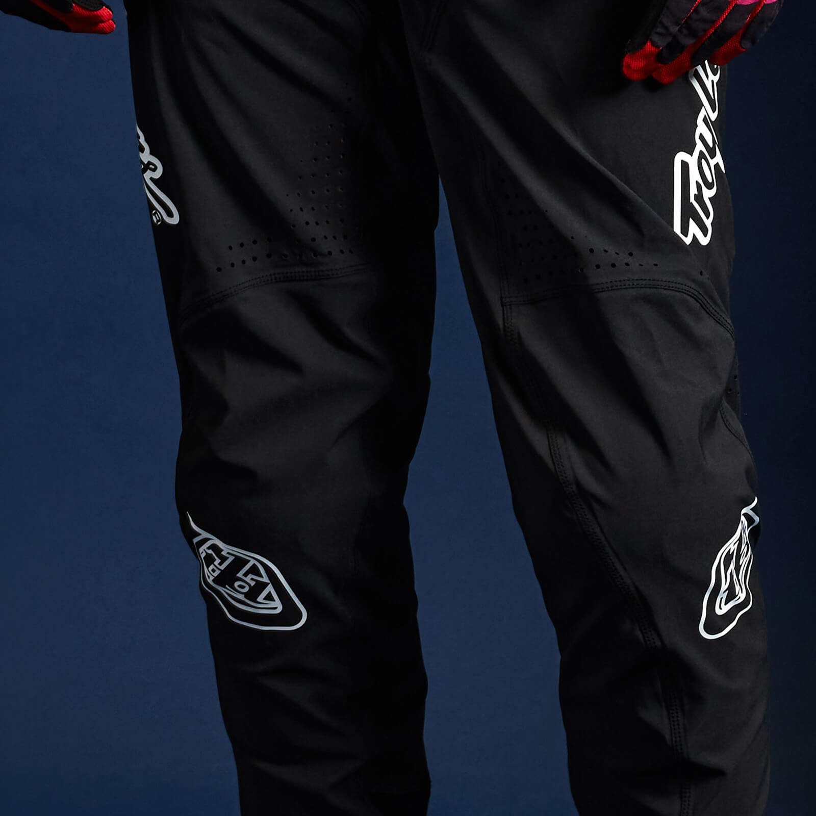 Featured Image - Sprint Ultra Pant Black