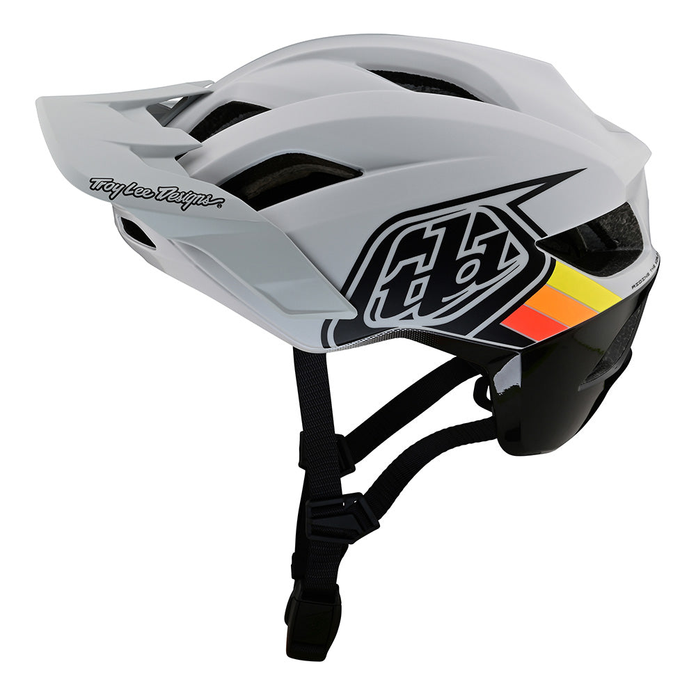 Flowline SE Helmet Badge Fog / Gray