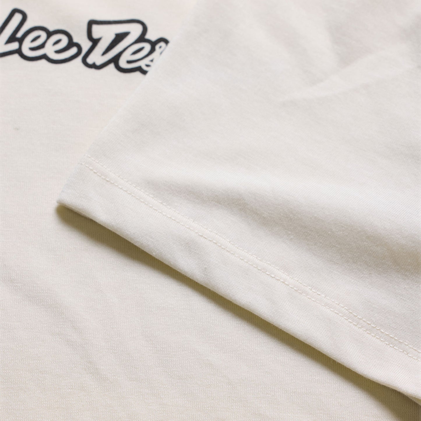 Womens Lilium Ride SS Tee Signature Pumice