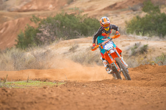 Troy Lee Designs’ Robert And Martinez Start National Hare And Hound Season With Stellar Rides In Lucerne Valley Featured Image