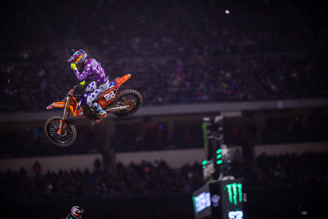 Troy Lee Designs/Red Bull/Ktm’S Mcelrath Takes Over Points Lead With Podium Finish In Anaheim Featured Image