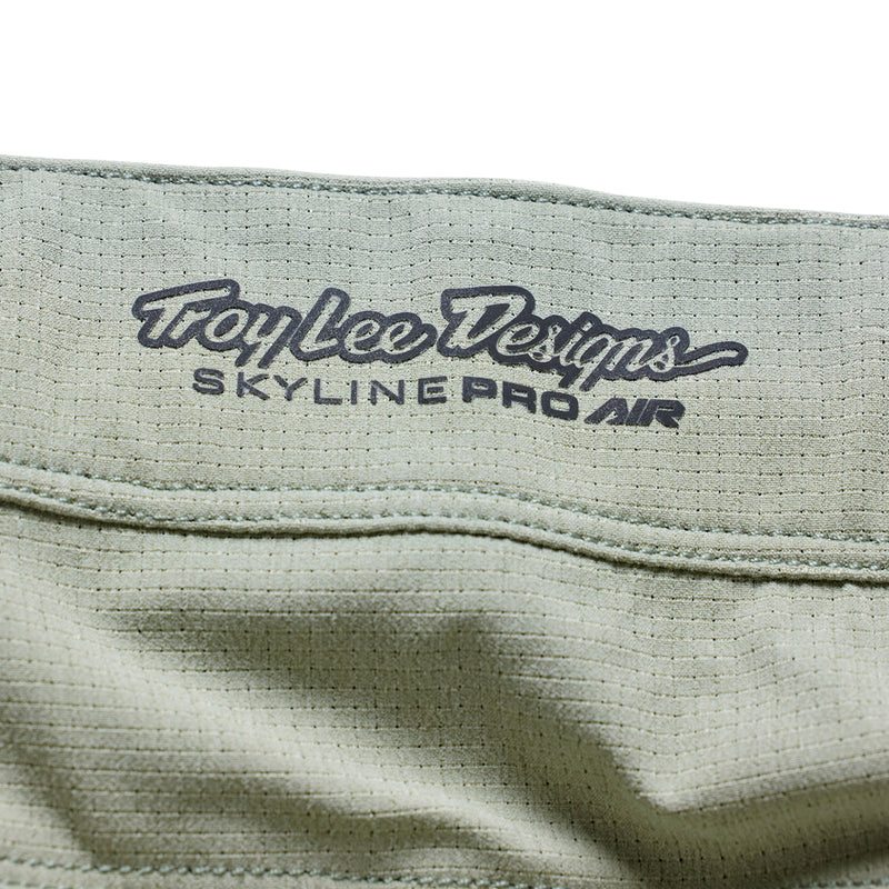 Skyline Pro Air Short Shell Mono Sage