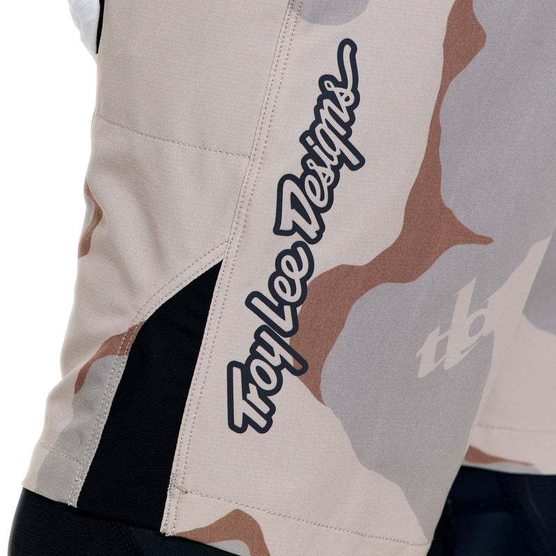 Skyline Pro Short Shell Flow Camo Pumice