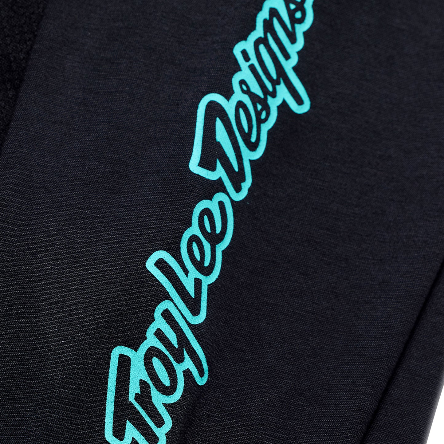 Skyline Ride LS Tee Signature Black / Real Teal