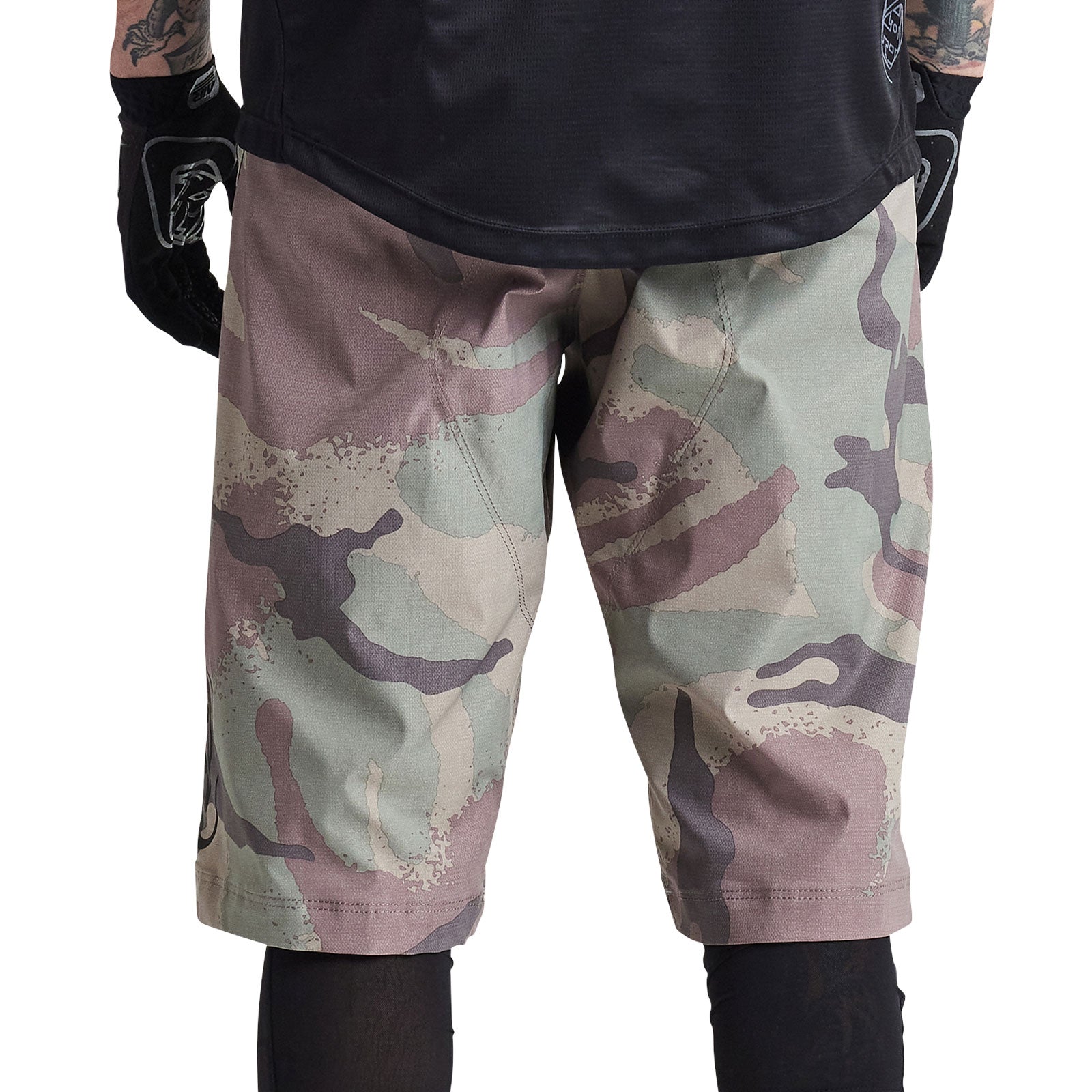 Flowline Short Shell Camo Woodland