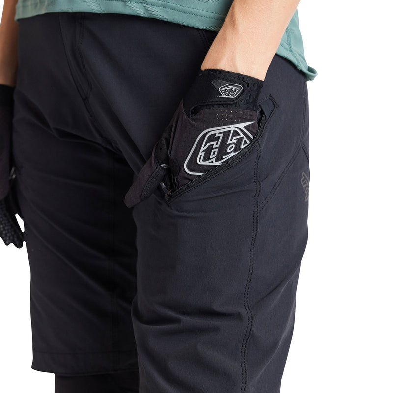 Womens Lilium Short W/Liner Solid Black
