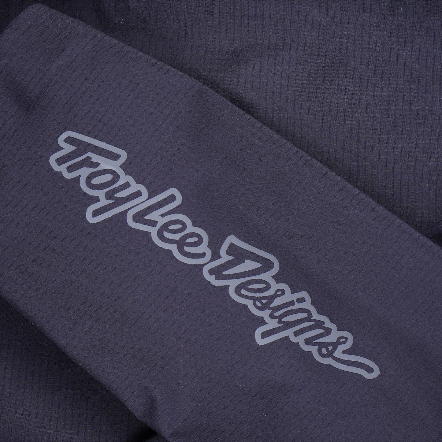 Resist Pro Jacket Mono Carbon