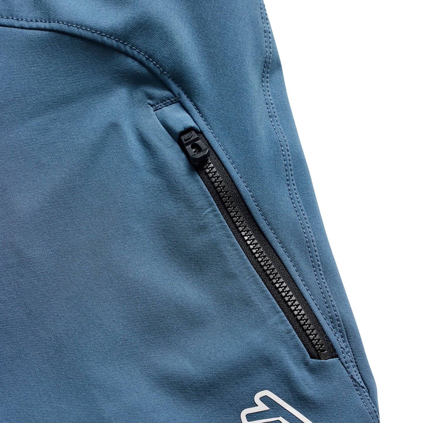 Stage Short Shell Mono Slate