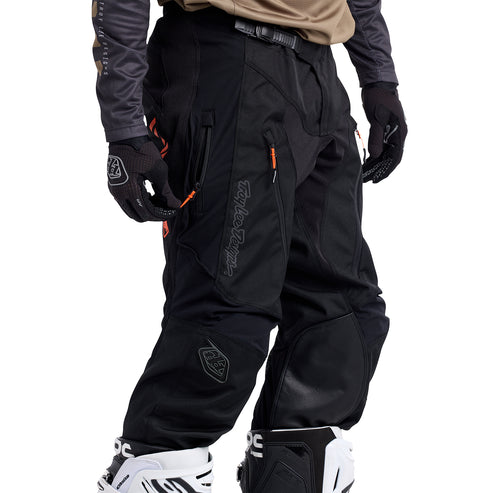 Scout Pant in Black