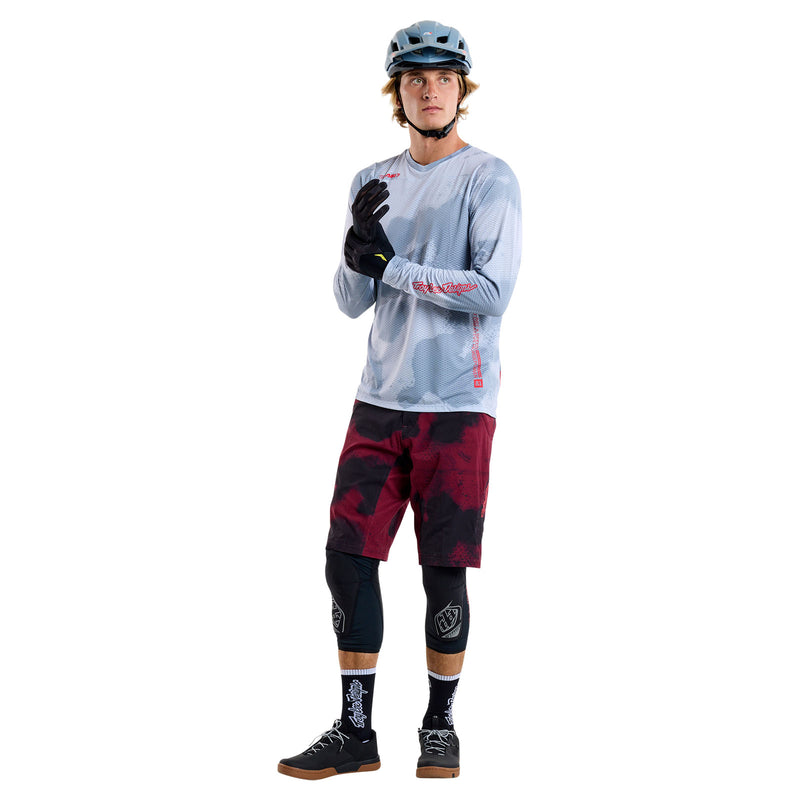 Skyline Air Short W/Liner Flared Oxblood