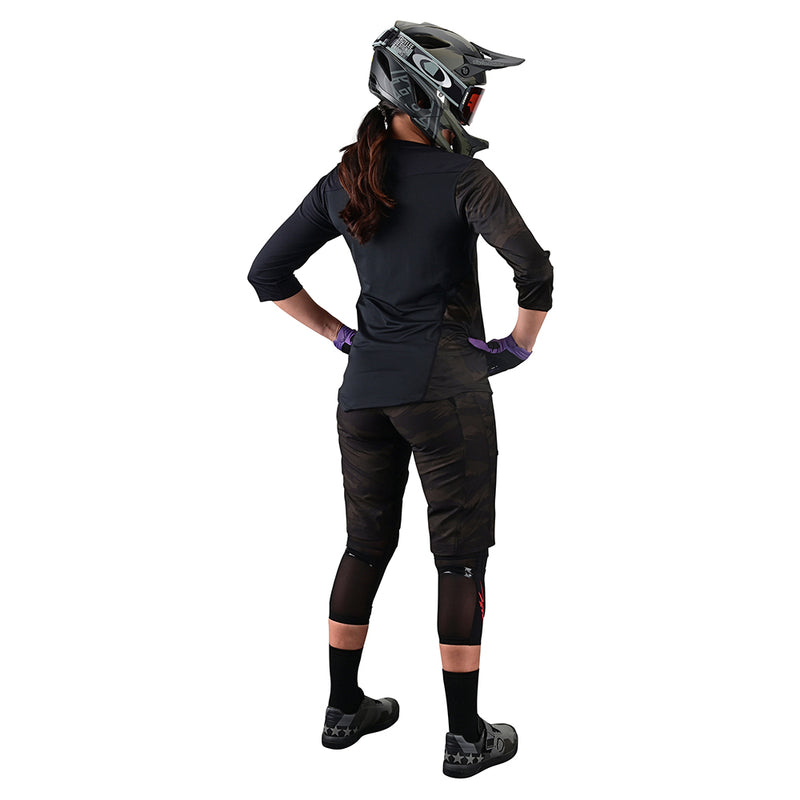 Womens Mischief Short No Liner Brushed Camo Army