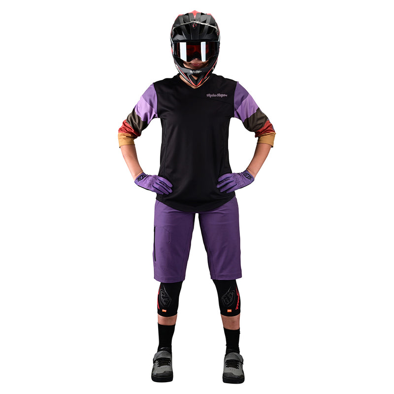 Womens Mischief Short No Liner Solid Orchid